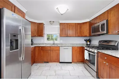 4 Maloney Lane, Middletown, RI 02842 - Photo 5