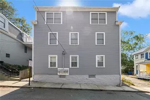 77 Pope St, Newport, RI 02840 - Photo 31