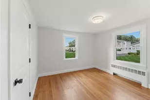28 Plain St, East Providence, RI 02916 - Photo 25