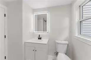 28 Plain St, East Providence, RI 02916 - Photo 19