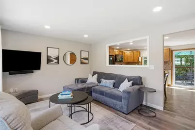 36 Mary Beth Drive, Warwick, RI 02886 - Photo 5