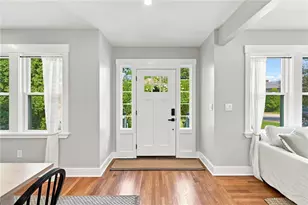 15 Kent Pl, Cranston, RI 02905 - Photo 3