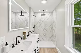 15 Kent Pl, Cranston, RI 02905 - Photo 19