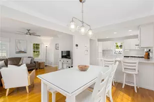 28 Wilbur Ave, Newport, RI 02840 - Photo 9