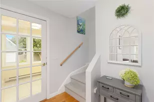 28 Wilbur Ave, Newport, RI 02840 - Photo 5