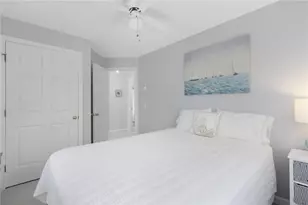 28 Wilbur Ave, Newport, RI 02840 - Photo 21