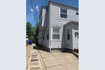 91 Sterling Street, Pawtucket, RI 02860 - Photo 3