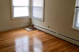 91 Sterling St, Pawtucket, RI 02860 - Photo 27