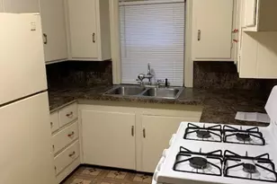 91 Sterling St, Pawtucket, RI 02860 - Photo 29