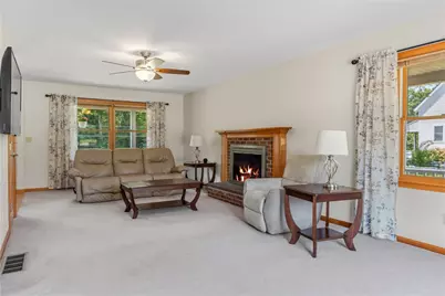 3 Courtney Lane, Hopkinton, RI 02832 - Photo 9