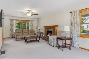 3 Courtney Ln, Hopkinton, RI 02832 - Photo 9