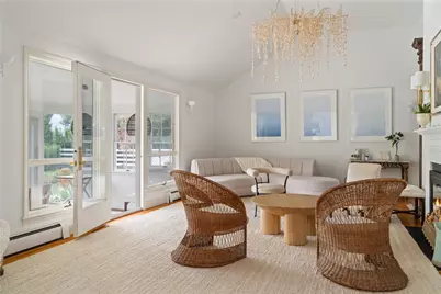124 Harrison Avenue, Newport, RI 02840 - Photo 9