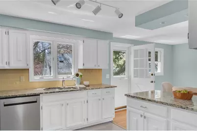 6 Acre Avenue, Barrington, RI 02806 - Photo 17