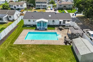 128 Sharon St, Cranston, RI 02910 - Photo 37