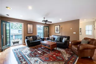 22 Young St, Newport, RI 02840 - Photo 3