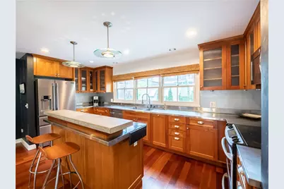 22 Young Street, Newport, RI 02840 - Photo 11