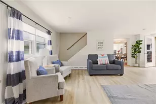 2 Stimpson St, Middletown, RI 02842 - Photo 5