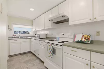 2 Stimpson Street, Middletown, RI 02842 - Photo 11