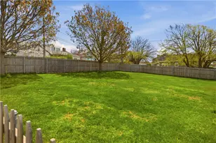 2 Stimpson St, Middletown, RI 02842 - Photo 11