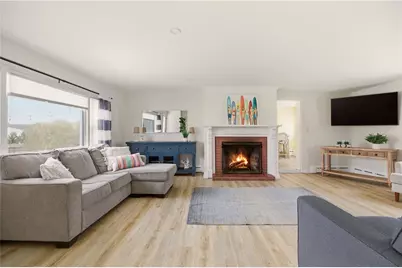 2 Stimpson Street, Middletown, RI 02842 - Photo 5