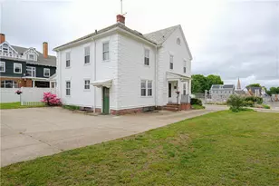 36 Underwood Dr, Pawtucket, RI 02860 - Photo 15