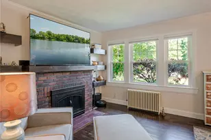 117 Sand Pond Rd, Warwick, RI 02886 - Photo 9