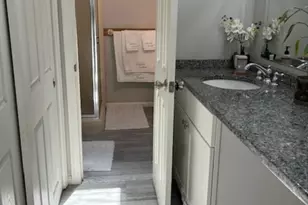 21 Falcon Ave, Warwick, RI 02888 - Photo 27