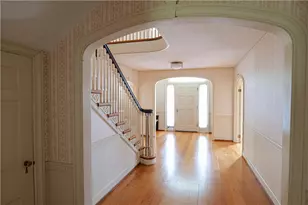 36 Underwood Dr, Pawtucket, RI 02860 - Photo 19