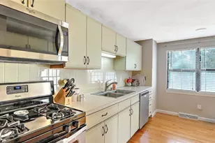 2705 Pinewood Dr, Smithfield, RI 02917 - Photo 23