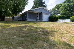 12 Cypress Dr, Smithfield, RI 02828 - Photo 3