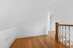 21 Elm St, Newport, RI 02840 - Photo 21