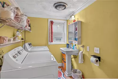 86 Summit Avenue, West Warwick, RI 02893 - Photo 15