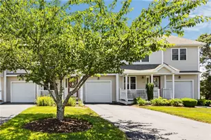 45 Silver Cup Cir, West Warwick, RI 02893 - Photo 3