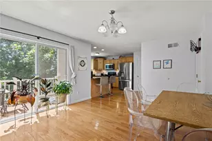 45 Silver Cup Cir, West Warwick, RI 02893 - Photo 11