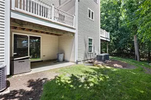 45 Silver Cup Cir, West Warwick, RI 02893 - Photo 19