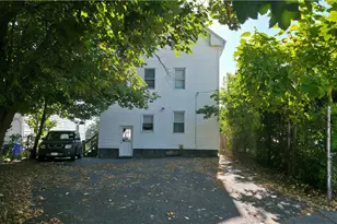 207 Pawtucket Ave, Pawtucket, RI 02860 - Photo 17