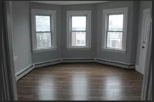 207 Pawtucket Ave, Pawtucket, RI 02860 - Photo 11