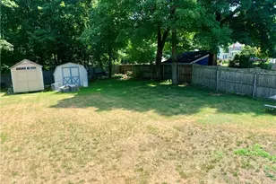 40 Esmond St, Smithfield, RI 02917 - Photo 3