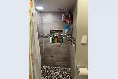 194 Pavilion Avenue, Providence, RI 02905 - Photo 9