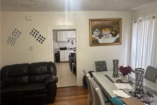 22 Pennsylvania Ave, Providence, RI 02905 - Photo 7