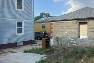 22 Pennsylvania Ave, Providence, RI 02905 - Photo 33