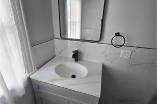 25 Brighton St, Providence, RI 02909 - Photo 11