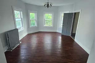 25 Brighton St, Providence, RI 02909 - Photo 3