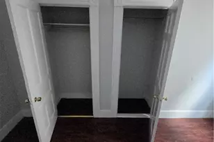 25 Brighton St, Providence, RI 02909 - Photo 9