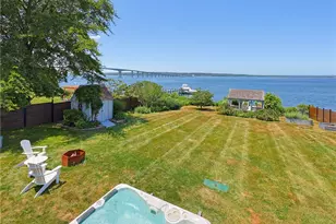 213 Seaside Dr, Jamestown, RI 02835 - Photo 13