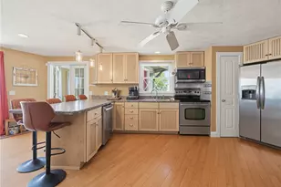 213 Seaside Dr, Jamestown, RI 02835 - Photo 21