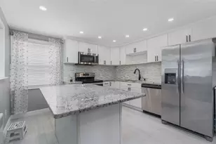 89 Rome Ave, Providence, RI 02908 - Photo 9