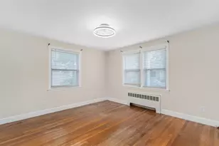 89 Rome Ave, Providence, RI 02908 - Photo 13