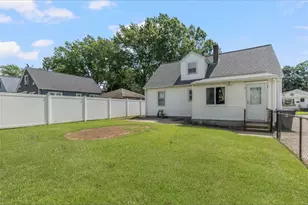 89 Rome Ave, Providence, RI 02908 - Photo 29