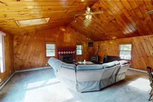 34 Angel Rd, Glocester, RI 02814 - Photo 9
